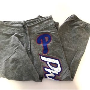 gray phillies cropped sweats